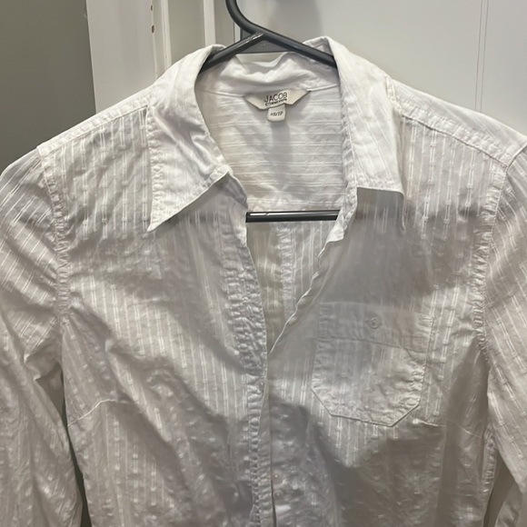 Airy white blouse - Picture 2 of 3